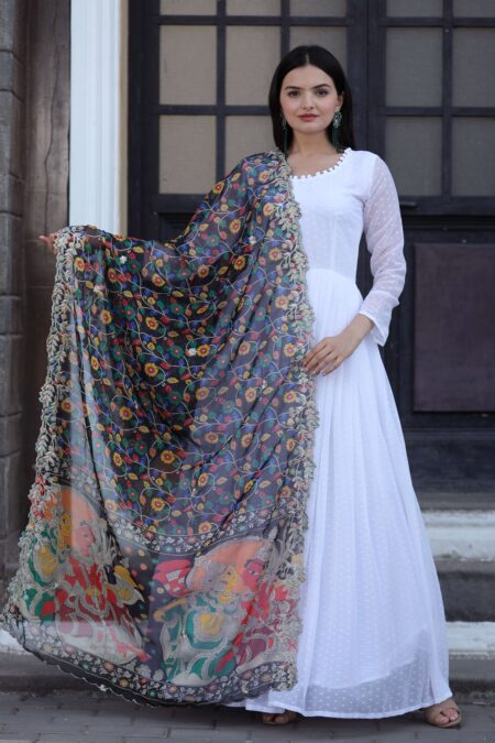 Elegant Black Georgette Gown with Organza Dupatta ? Designer Kalamkari & Leheriya Print Ensemble